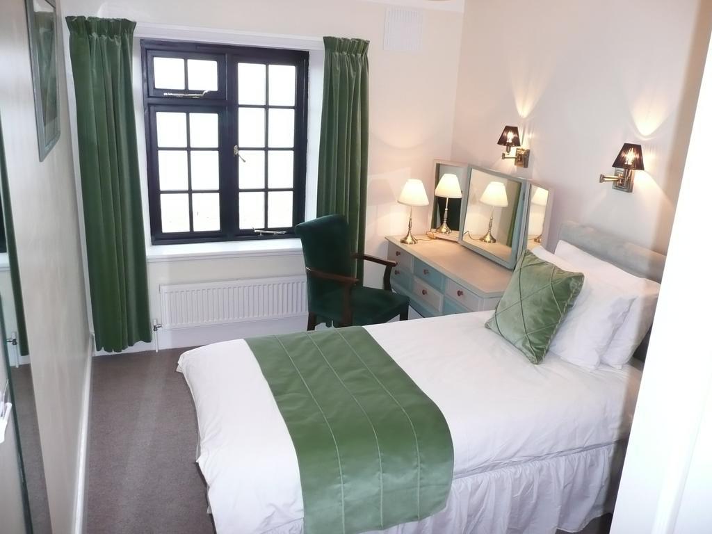 Royal Hotel (Adults Only) Істборн Номер фото